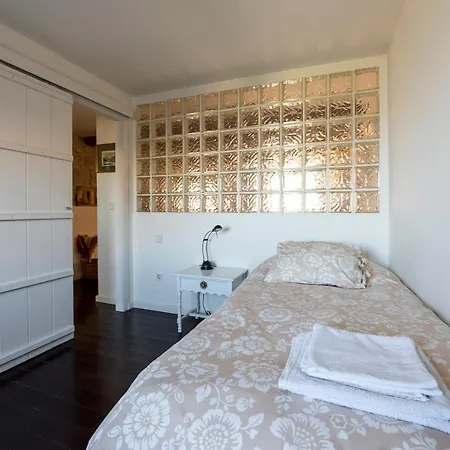 La Casa Escondida
